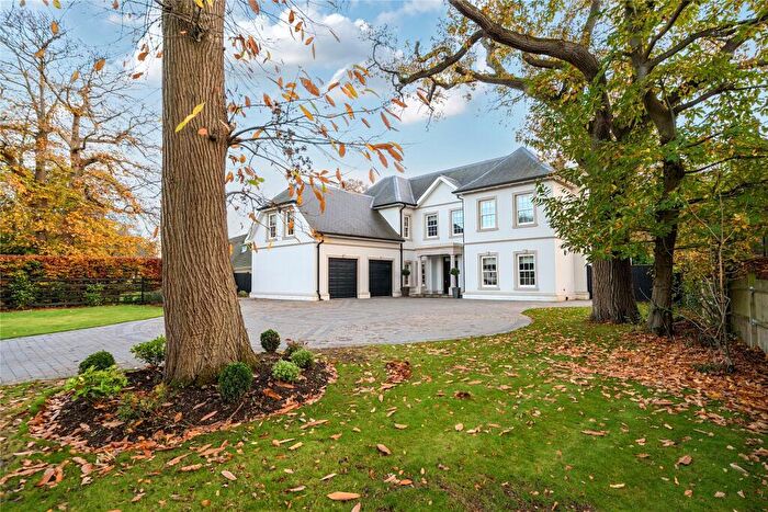 6 Bedroom Detached House For Sale In Worlds End Lane, Chelsfield Park, BR6