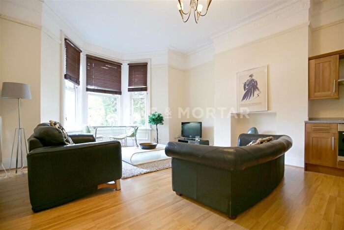 2 Bedroom Flat To Rent In Osborne Road, Jesmond, Newcastle Upon Tyne, NE2