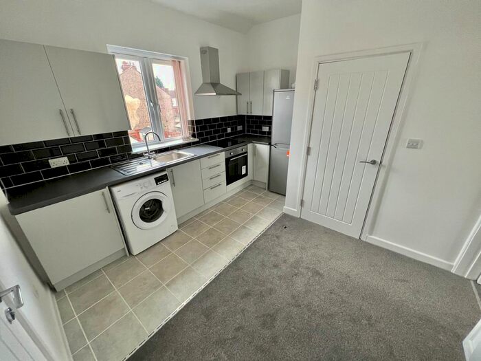 1 Bedroom Flat To Rent In Caludon Road, Coventry, CV2