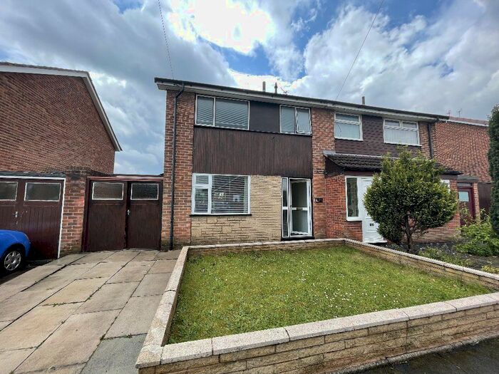 3 Bedroom Semi-Detached House To Rent In Croft Field, Liverpool, L31