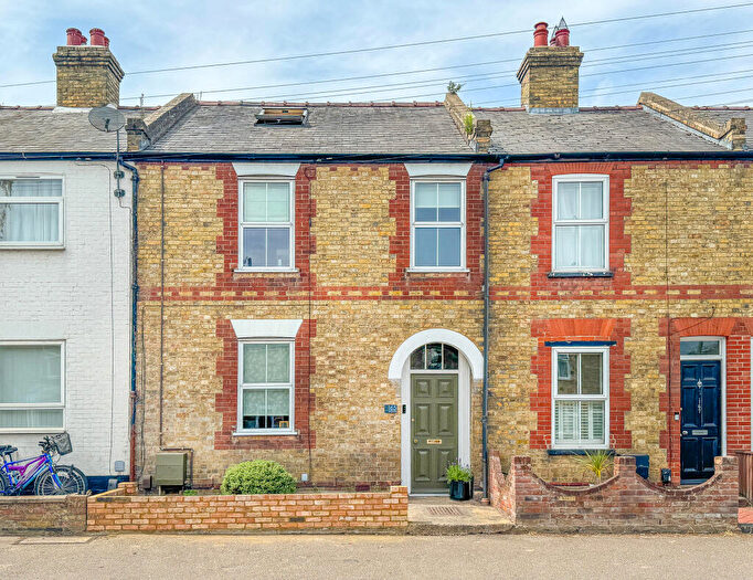 4 Bedroom Terraced House For Sale In Exning Road, Newmarket, Suffolk, CB8