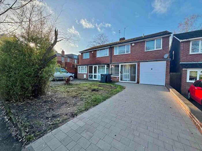 3 Bedroom House To Rent In North Road, Harborne, B17
