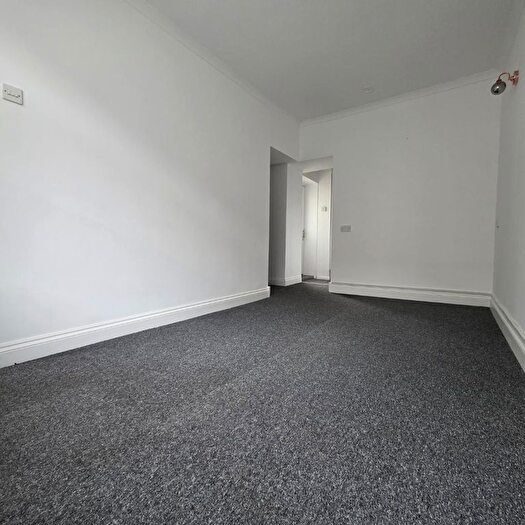 2 Bedroom End Of Terrace House To Rent In Queen Street, Blaengarw, CF32