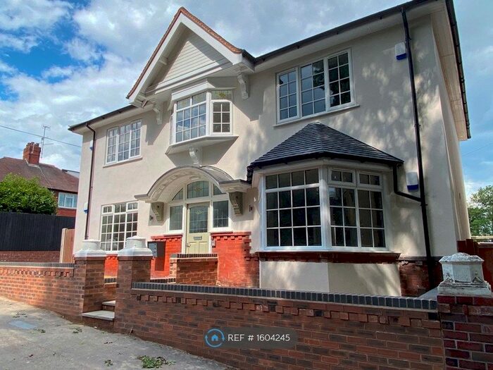 1 Bedroom Flat To Rent In Porthill, Newcastle U Lyme, ST5