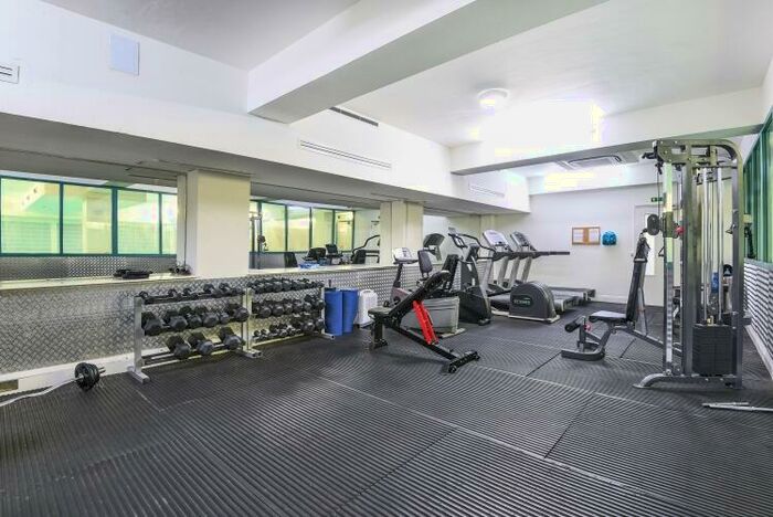 2 Bedroom Apartment To Rent In Exeter Road London, NW2