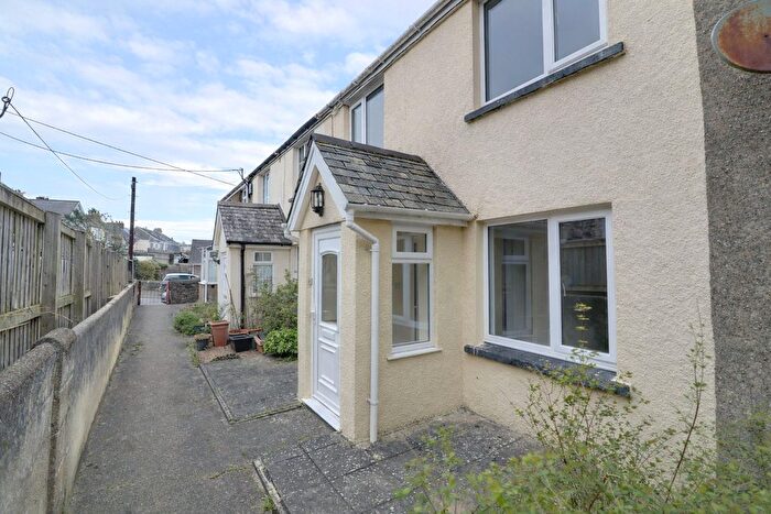 2 Bedroom Terraced House For Sale In Stonemans Lane, Torrington, Devon, EX38