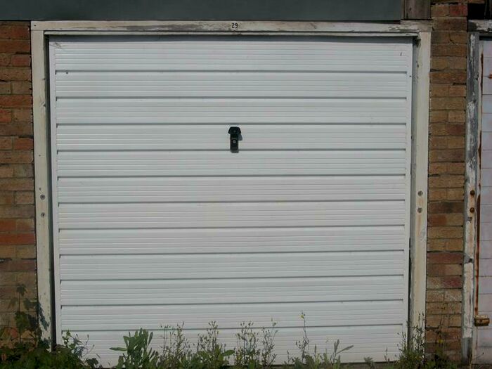 Garage / Parking To Rent In Garage No., Ballinghall Close, MK41