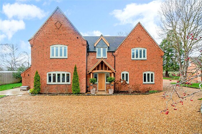4 Bedroom Detached House For Sale In Brook View, Cropthorne, Pershore, Worcestershire, WR10