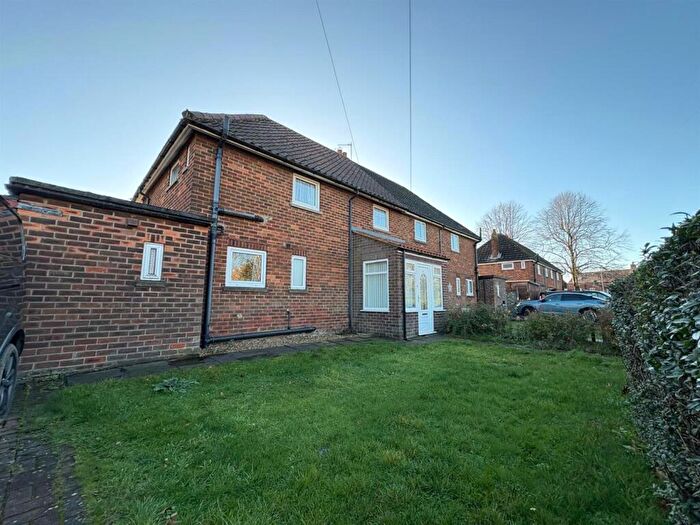 3 Bedroom Semi-Detached House For Sale In Bullamoor Road, Northallerton, DL6