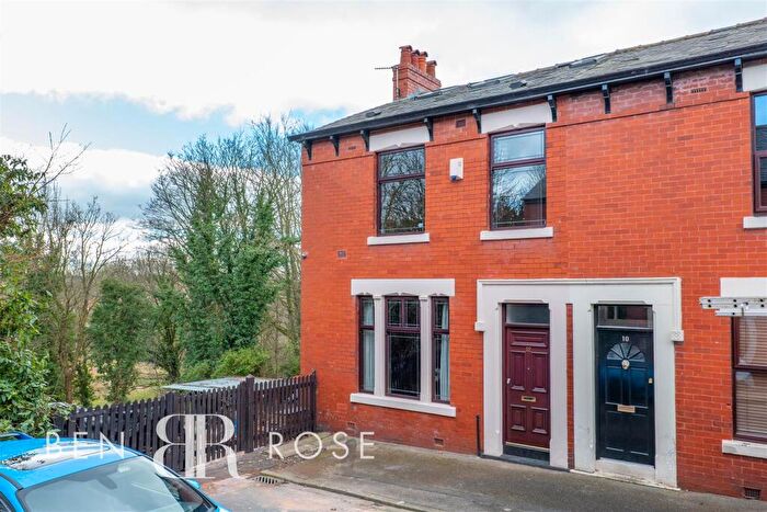 5 Bedroom End Of Terrace House For Sale In Fenton Road, Fulwood, Preston, PR2