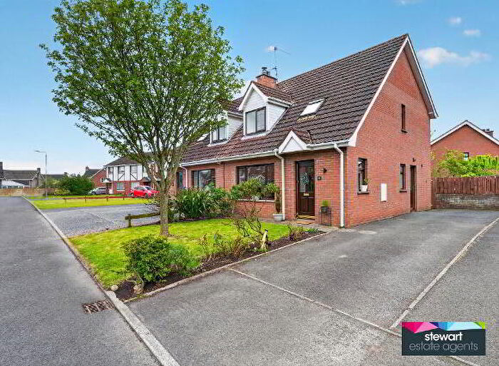 3 Bedroom Semi-Detached House For Sale In Copperfield, Maghaberry, BT28