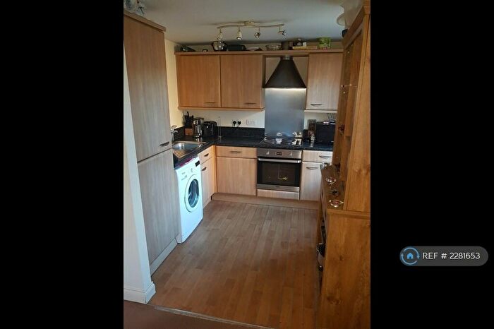 2 Bedroom Flat To Rent In Britannia Wharf, Bingley, BD16