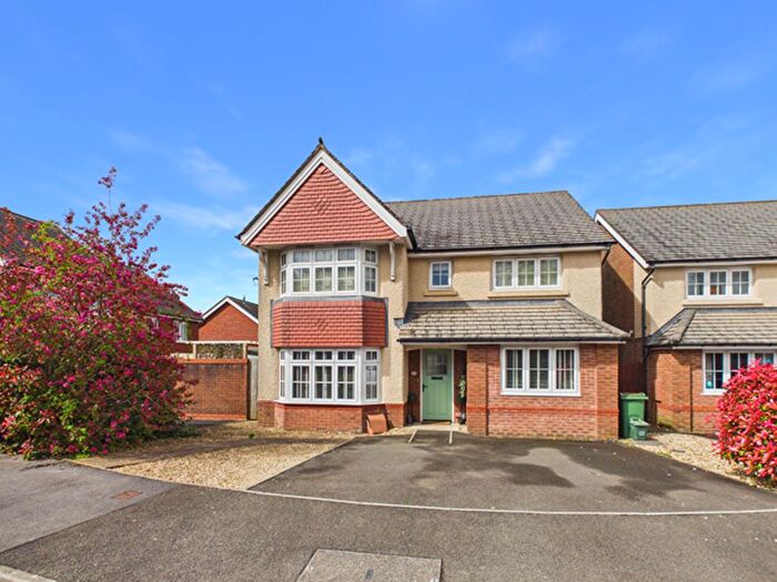 4 Bedroom Detached House For Sale In Rhodfa Morgan Drive, Llangunnor, Carmarthen, SA31
