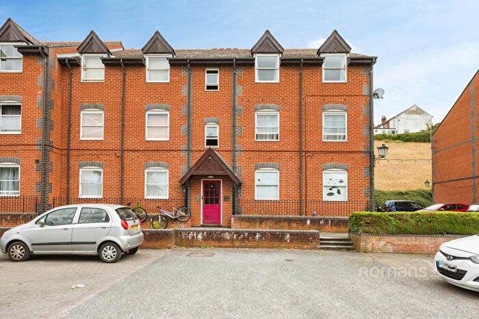 1 Bedroom Flat To Rent In Lynden Mews, Dale Road, Reading, RG2