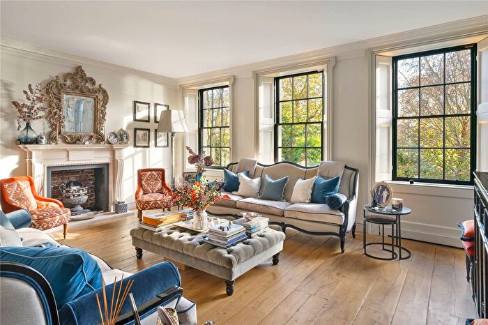 5 Bedroom Terraced House For Sale In Cheyne Walk, London, SW3