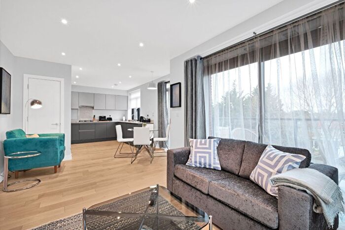 1 Bedroom Flat To Rent In Essoldo Close, Harrow, HA3
