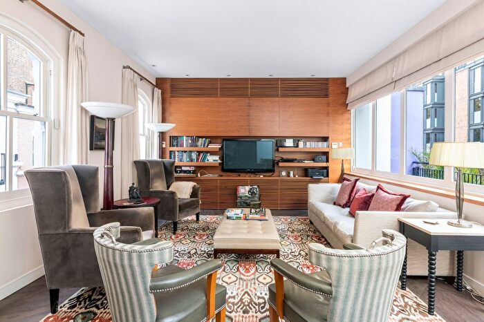 3 Bedroom Mews For Sale In Ennismore Gardens Mews, Knightsbridge, London, SW7