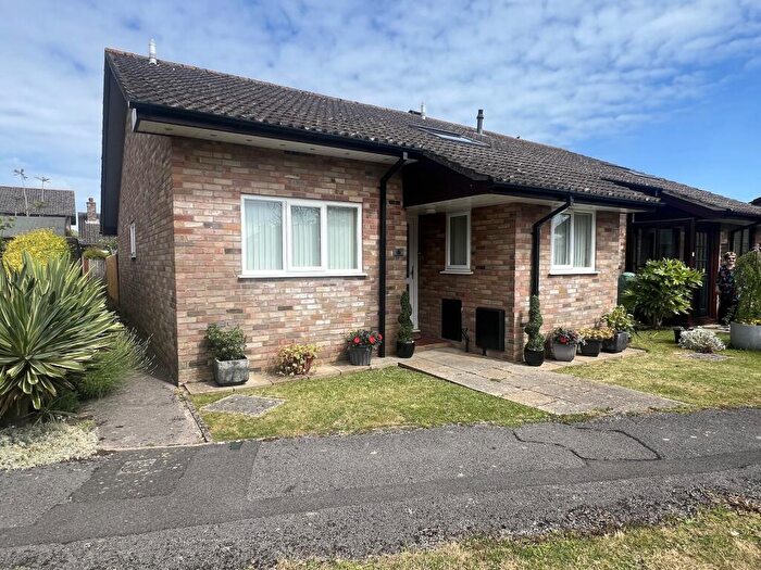 2 Bedroom Semi-Detached Bungalow For Sale In Inglewood Drive, New Milton, Hampshire., BH25