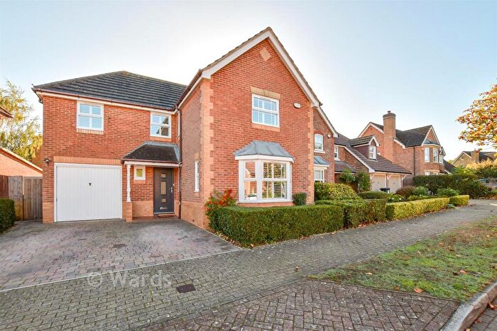 4 Bedroom Detached House For Sale In Stirling Road, West Malling, Kent, ME19