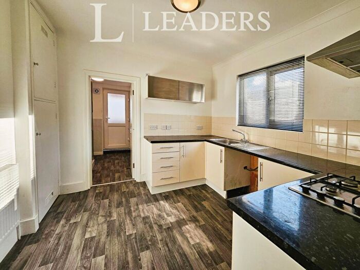 1 Bedroom Apartment To Rent In Fonthill Road, Hove, BN3