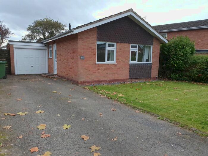 3 Bedroom Detached Bungalow To Rent In Gorsty Lane, Hereford HR1