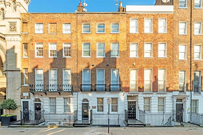1 Bedroom Flat To Rent In Upper Berkeley Street, London, W1H