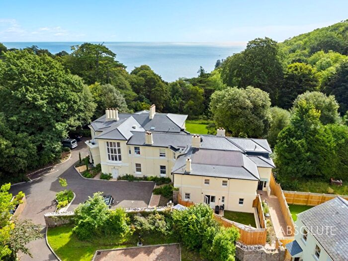 2 Bedroom Flat To Rent In Watcombe Beach Road, Torquay, TQ1