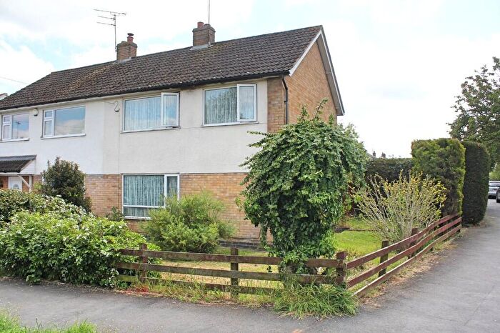 3 Bedroom Semi-Detached House For Sale In Denman Lane, Huncote, Leicester, LE9