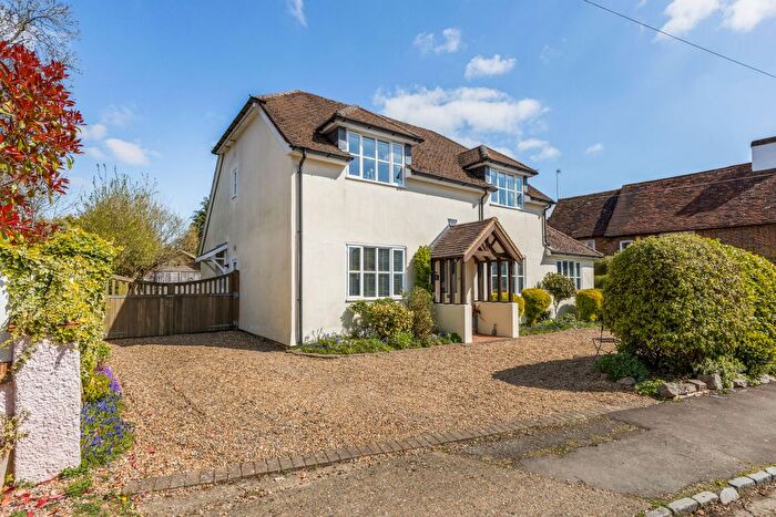 4 Bedroom Detached House For Sale In The Glebe, Prestwood, HP16