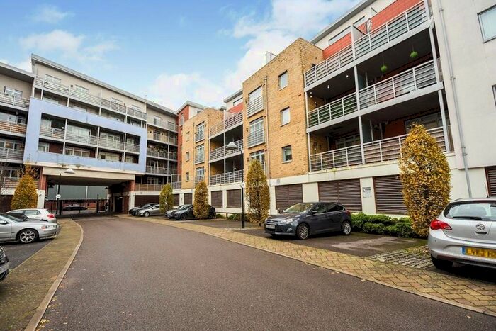 2 Bedroom Penthouse To Rent In Kingfisher Meadow, Maidstone, Kent, ME16