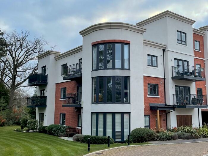 2 Bedroom Apartment To Rent In London Road, Binfield, Berkshire, RG42