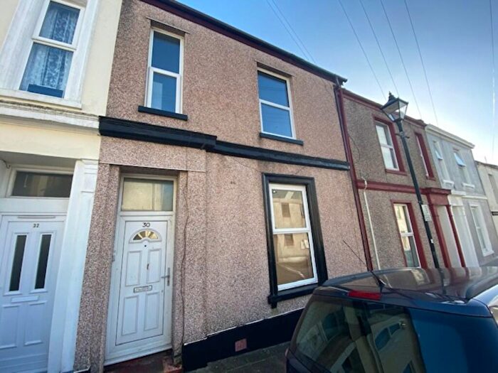 5 Bedroom Terraced House For Sale In Clifton Street, Greenbank, Plymouth, PL4