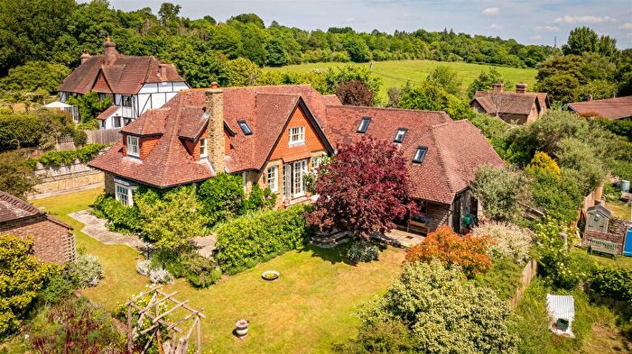 4 Bedroom Detached House For Sale In Littleton Lane, Littleton, Guildford, GU3