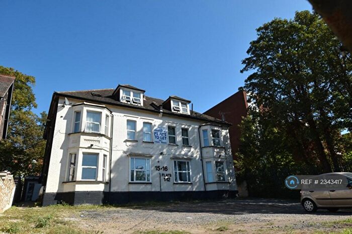 1 Bedroom Flat To Rent In Crescent Road, Luton, LU2