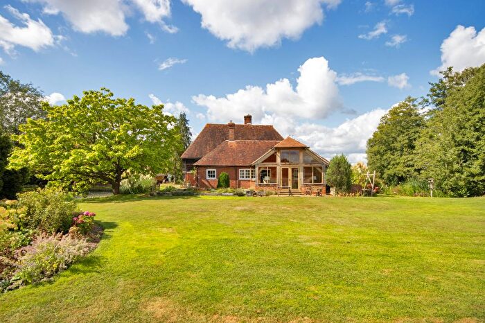 4 Bedroom Detached House For Sale In Hawkenbury Road, Hawkenbury, Tonbridge, Kent, TN12