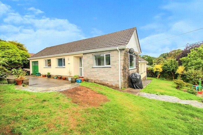 4 Bedroom Bungalow To Rent In Holsworthy, Devon, EX22