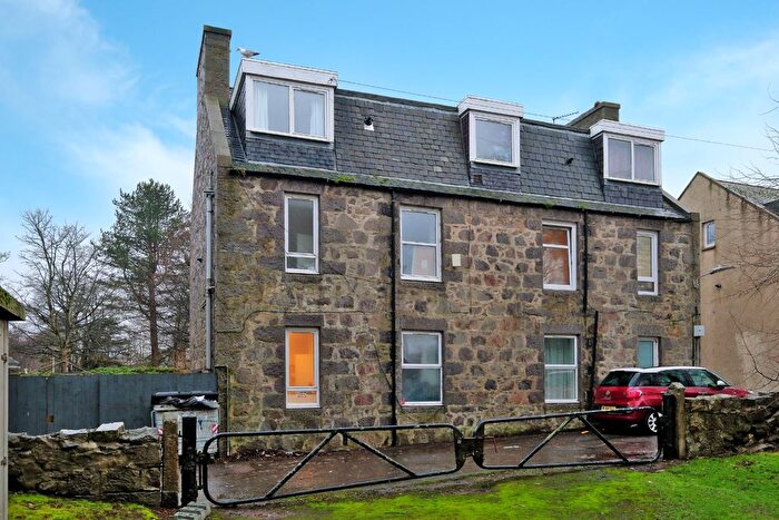 1 Bedroom Flat For Sale In Seaton Place, Aberdeen, AB24