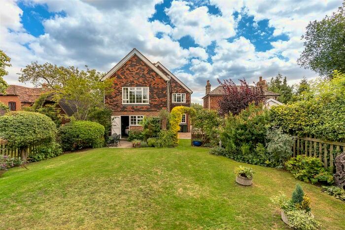 5 Bedroom Detached House For Sale In Wealden, Harville Road, Wye, TN25