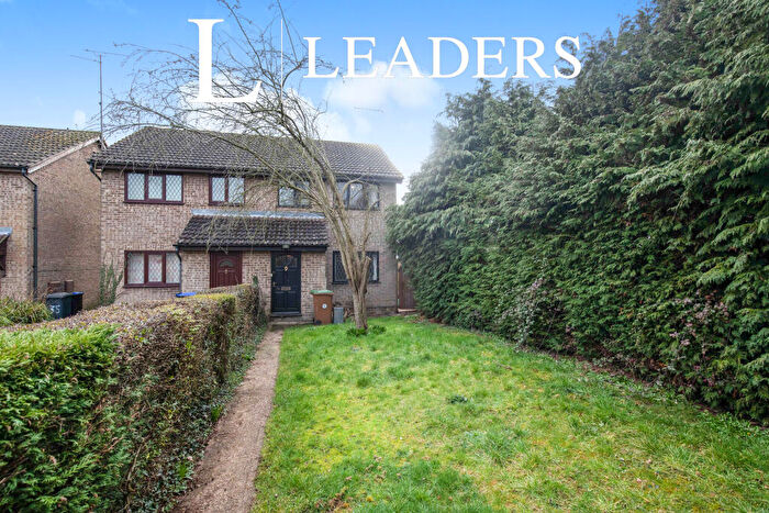 3 Bedroom Terraced House To Rent In Spencer Road, Long Buckby, NN6