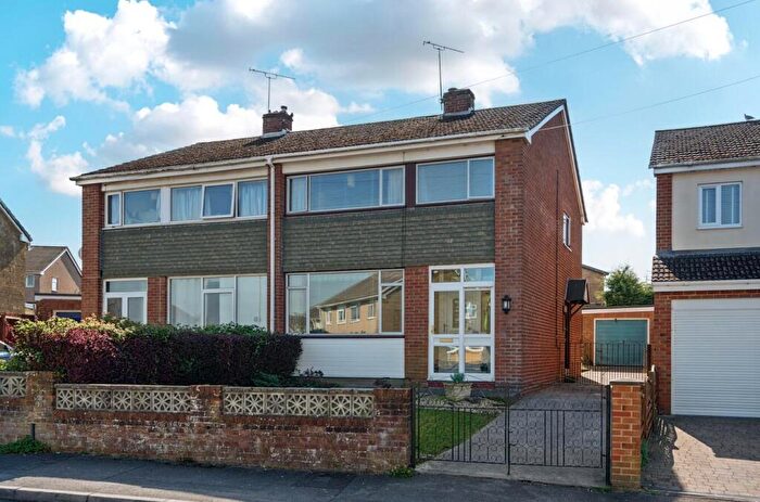 3 Bedroom Semi-Detached House For Sale In Wayleaze, Coalpit Heath, BS36