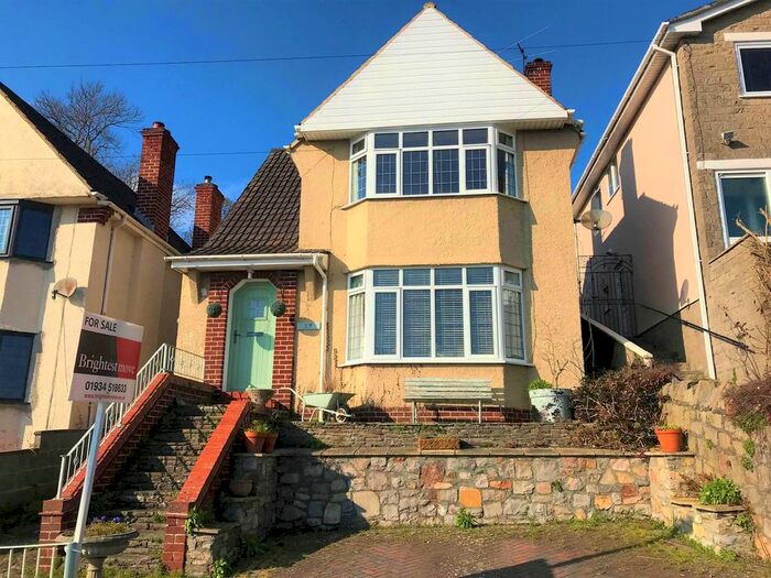 3 Bedroom Detached House To Rent In Farm Road, Weston-Super-Mare, BS22