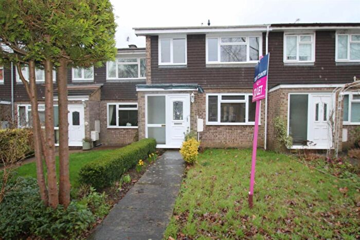 3 Bedroom Terraced House To Rent In Wyke Road, Trowbridge, BA14