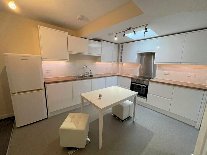 3 Bedroom Terraced House To Rent In Newfoundland Road, St Pauls, Bristol, BS2