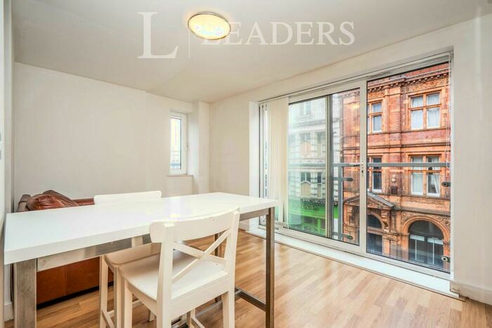 Studio To Rent In Kimber House, High Street, Southampton, SO14