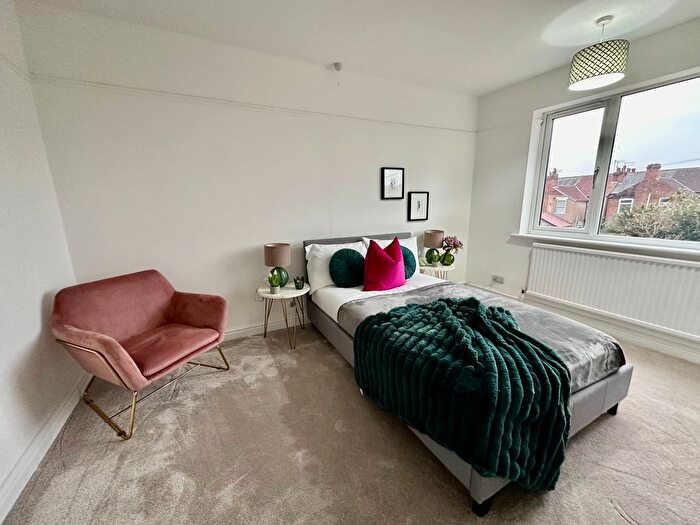 3 Bedroom Semi-Detached House For Sale In Zetland Road, Doncaster, DN2