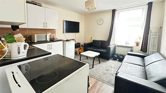 1 Bedroom Flat For Sale In Cardigan Gardens, Cardigan Street, LU1