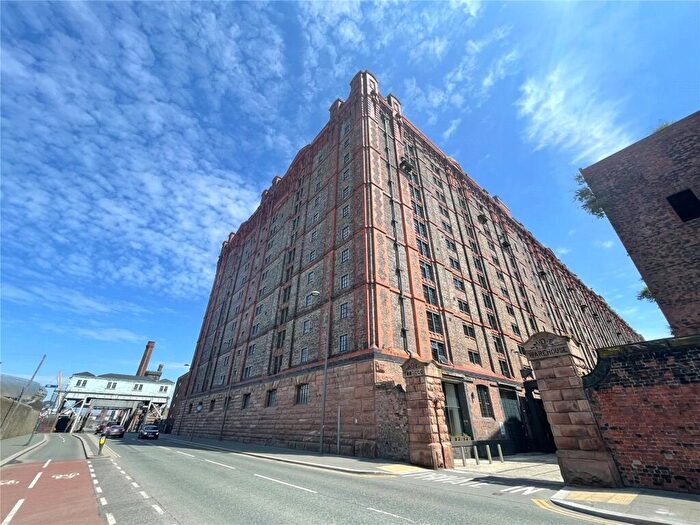 2 Bedroom Apartment For Sale In Regent Road, Liverpool, Merseyside, L3