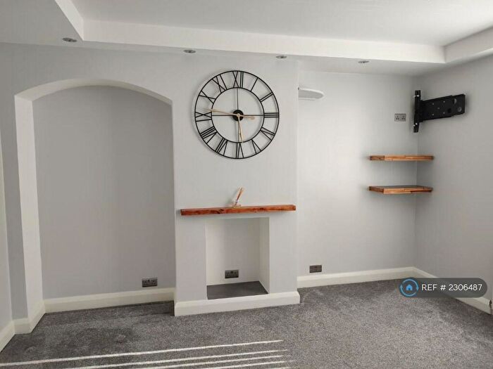 3 Bedroom Terraced House To Rent In Woodbank Road, Bromley, BR1