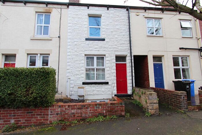 3 Bedroom Terraced House To Rent In Murray Road, Sheffield, S11