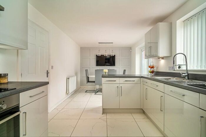 5 Bedroom Detached House For Sale In Radlett, Hertfordshire, WD7